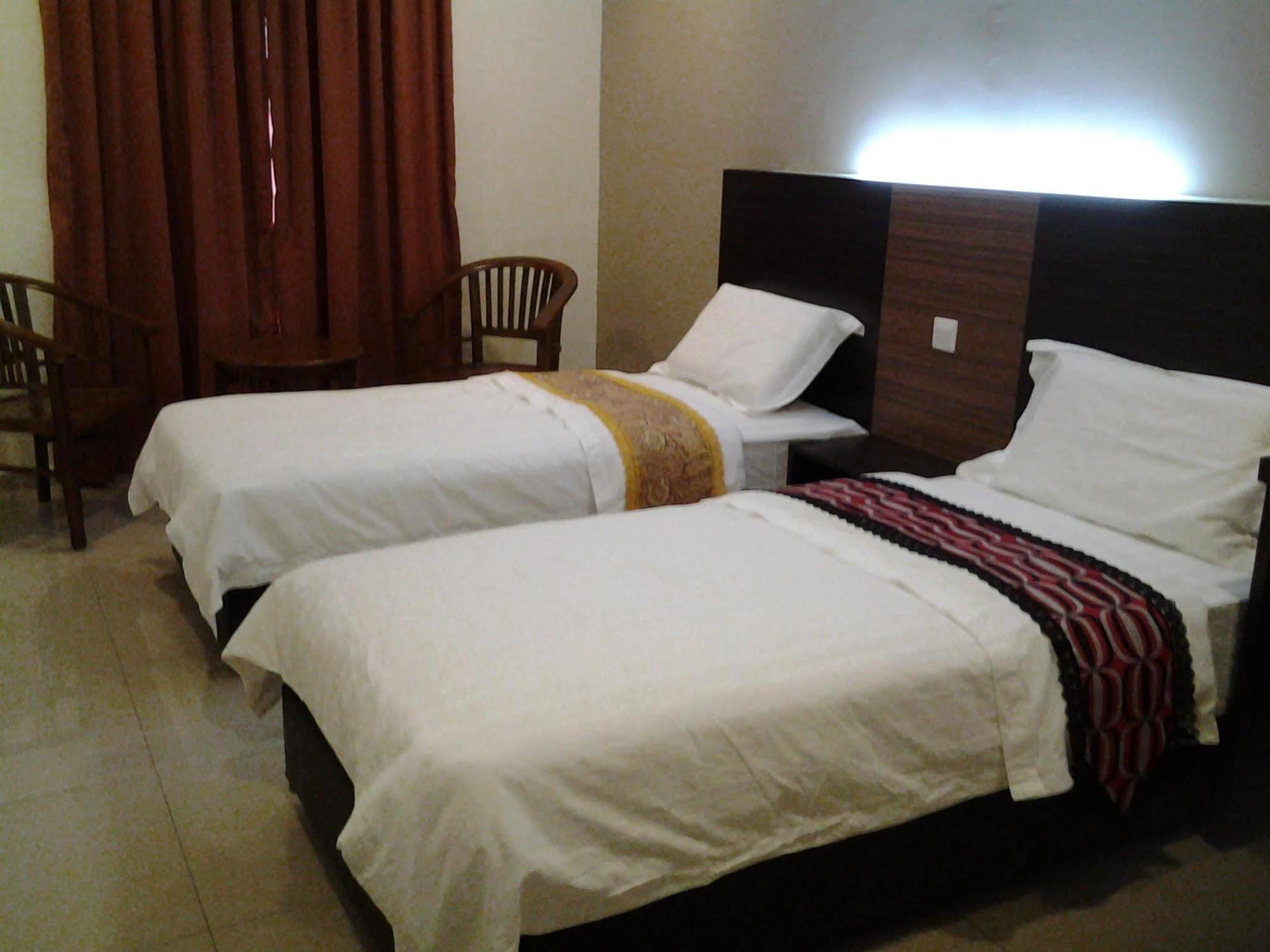 Hotel 18 Carat Malacca エクステリア 写真