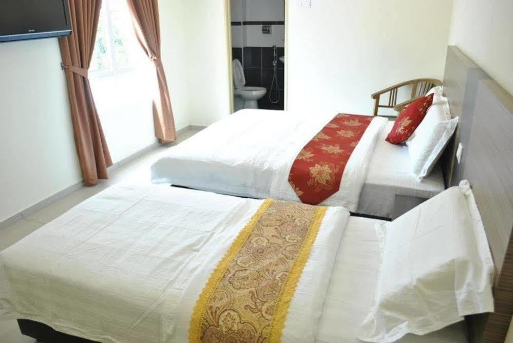 Hotel 18 Carat Malacca エクステリア 写真